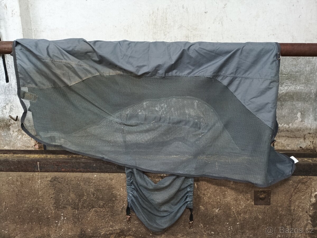 Deka proti hmyzu - 2