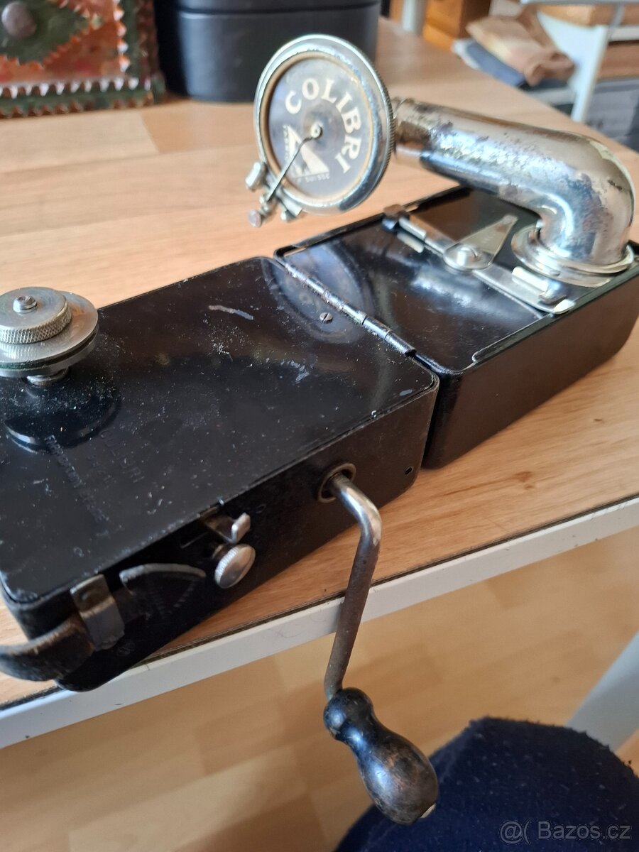 Nejmenší gramofon na kliku - 2