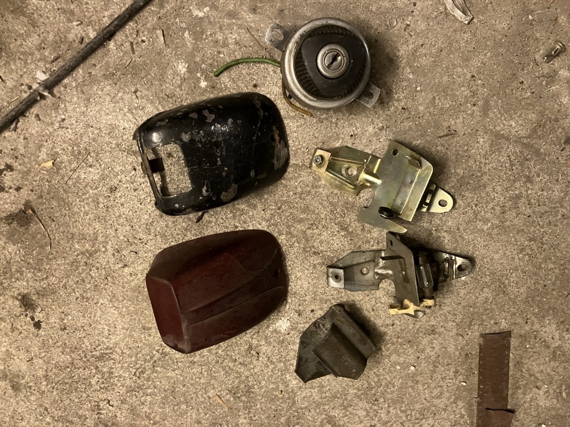 jawa zadní světla panelka - 2