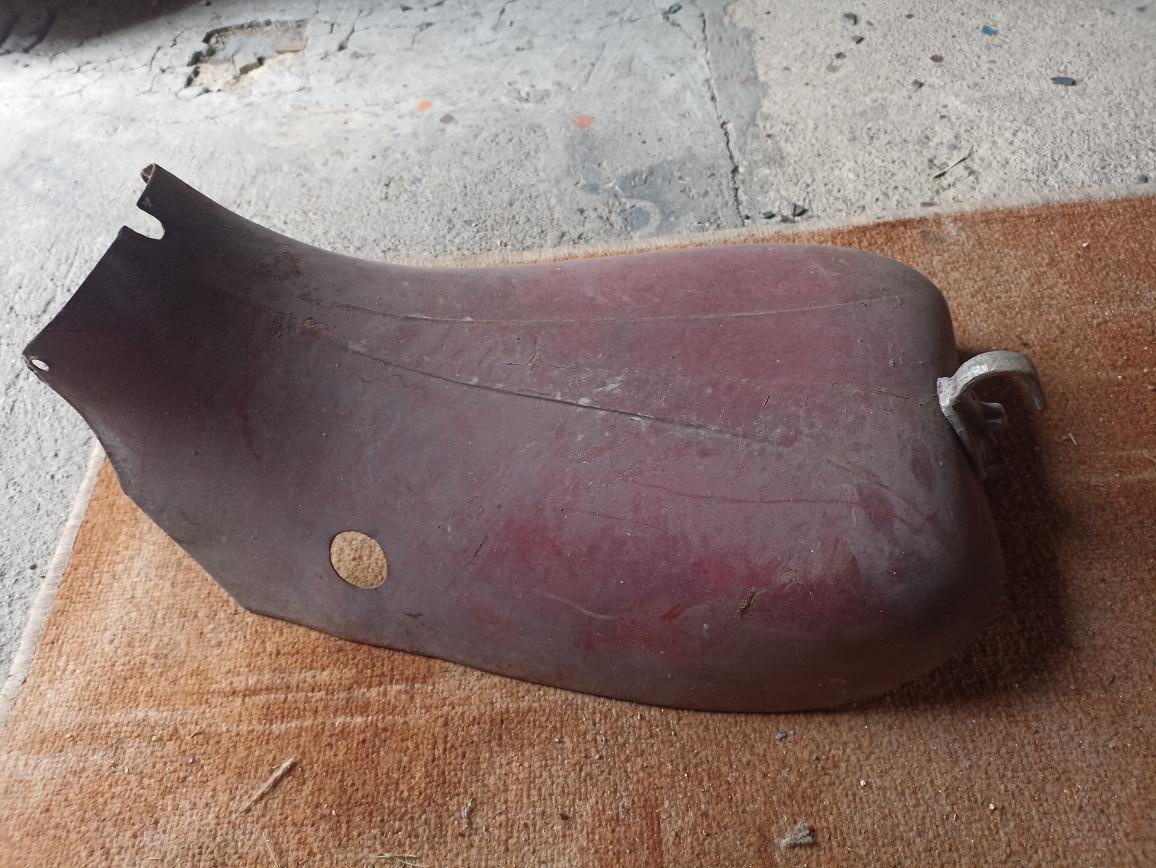 Prsa jawa pionýr 20,21 - - 2