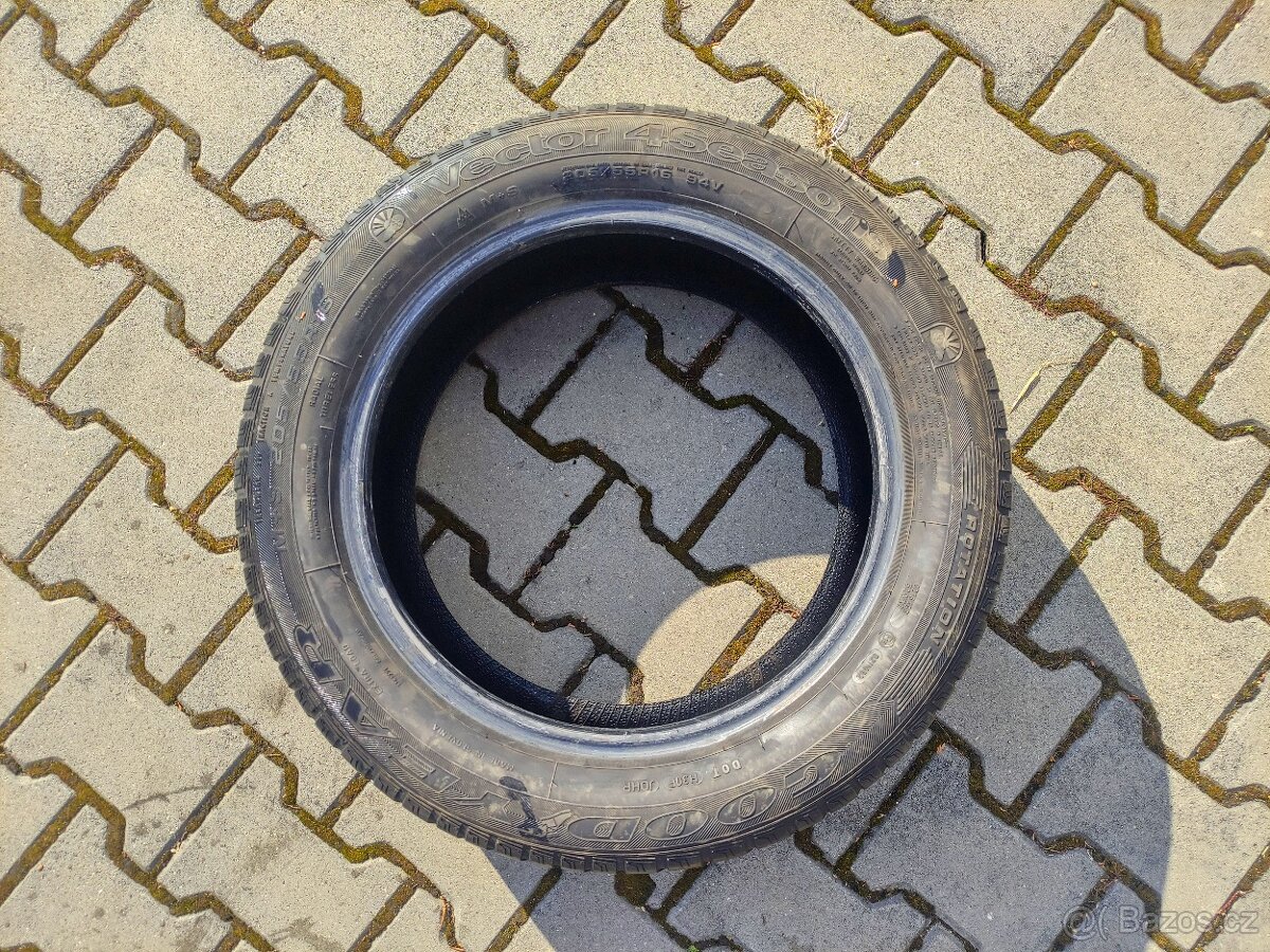 Celoroční pneu 205/55/16 profil 4.5mm. - 2