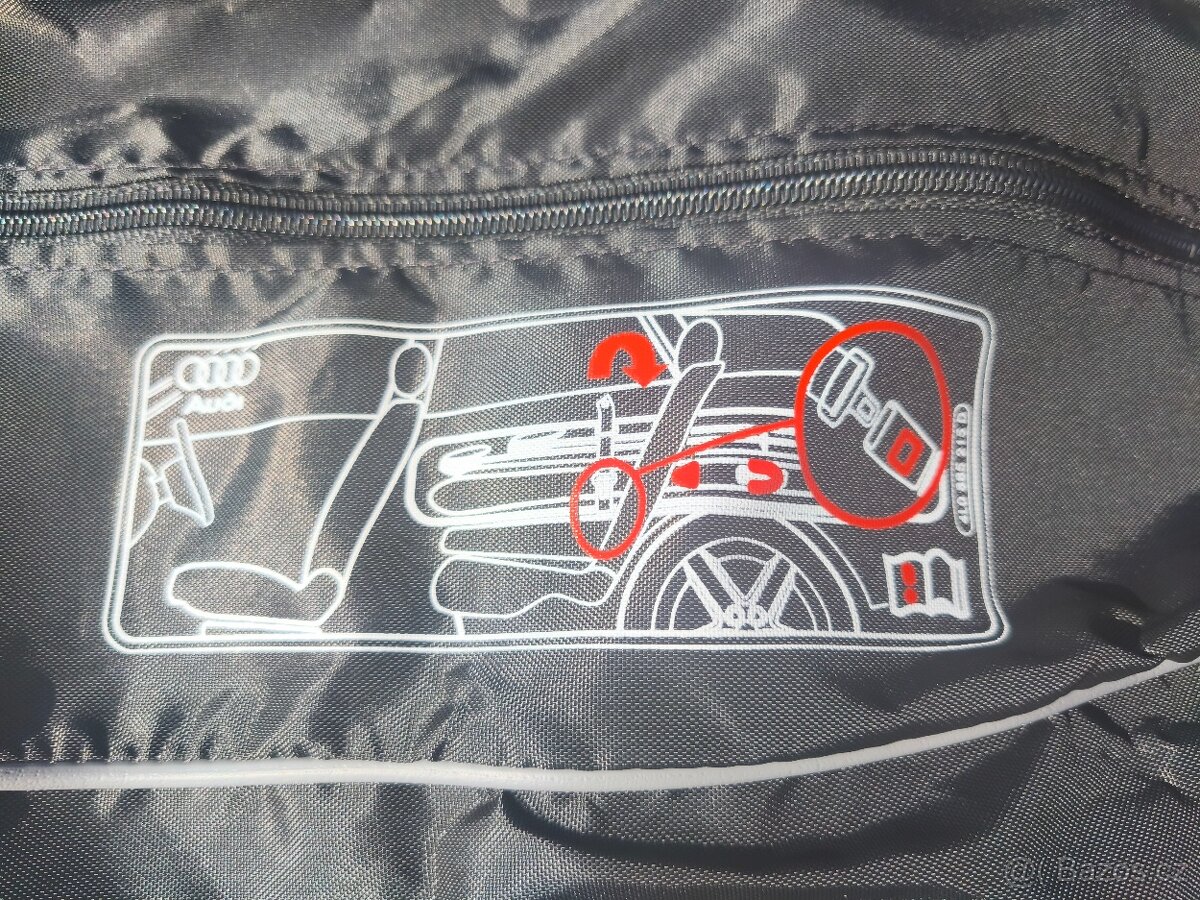 Vak na lyže do auta Audi - 2
