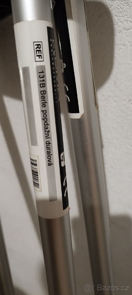 Podpažní berle duralové - 2