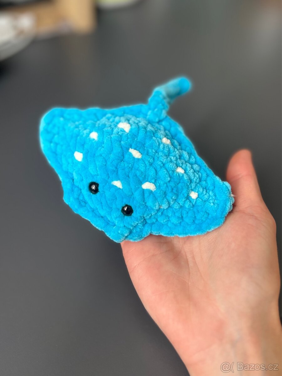 Ručně háčkovaná manta - modrá - 2