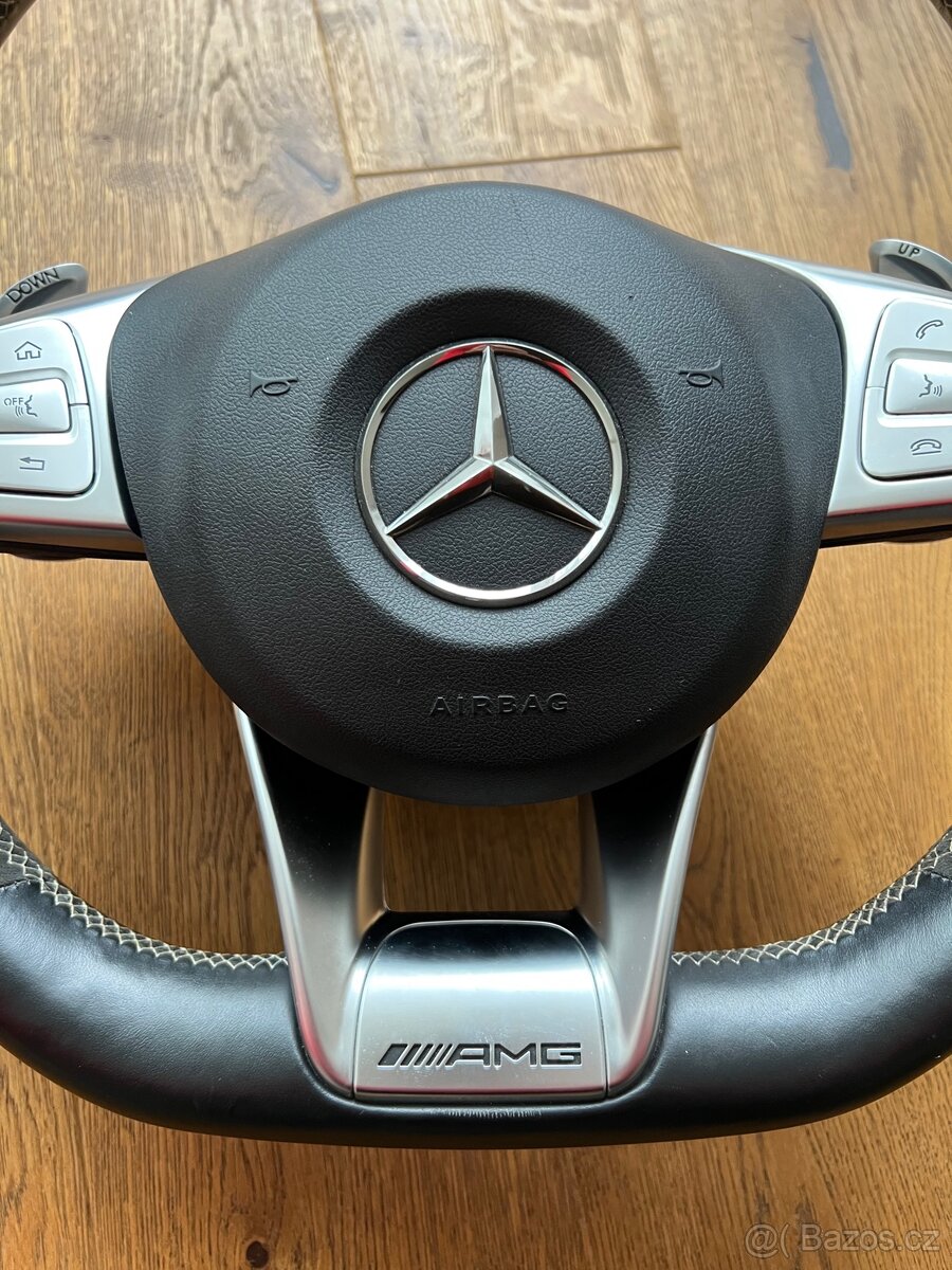 Originální Mercedes AMG volant - 2