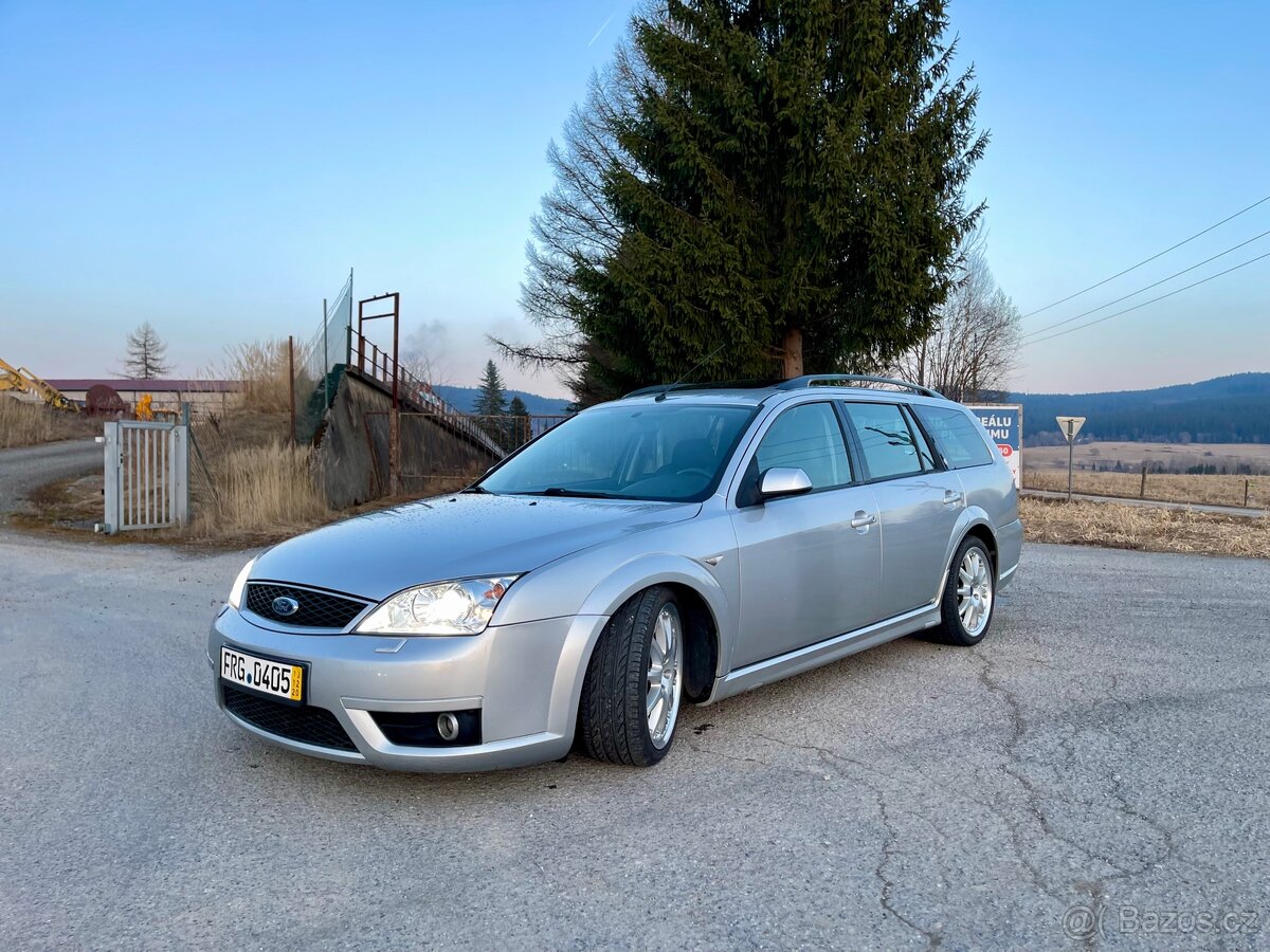 Ford Mondeo ST220 - 2