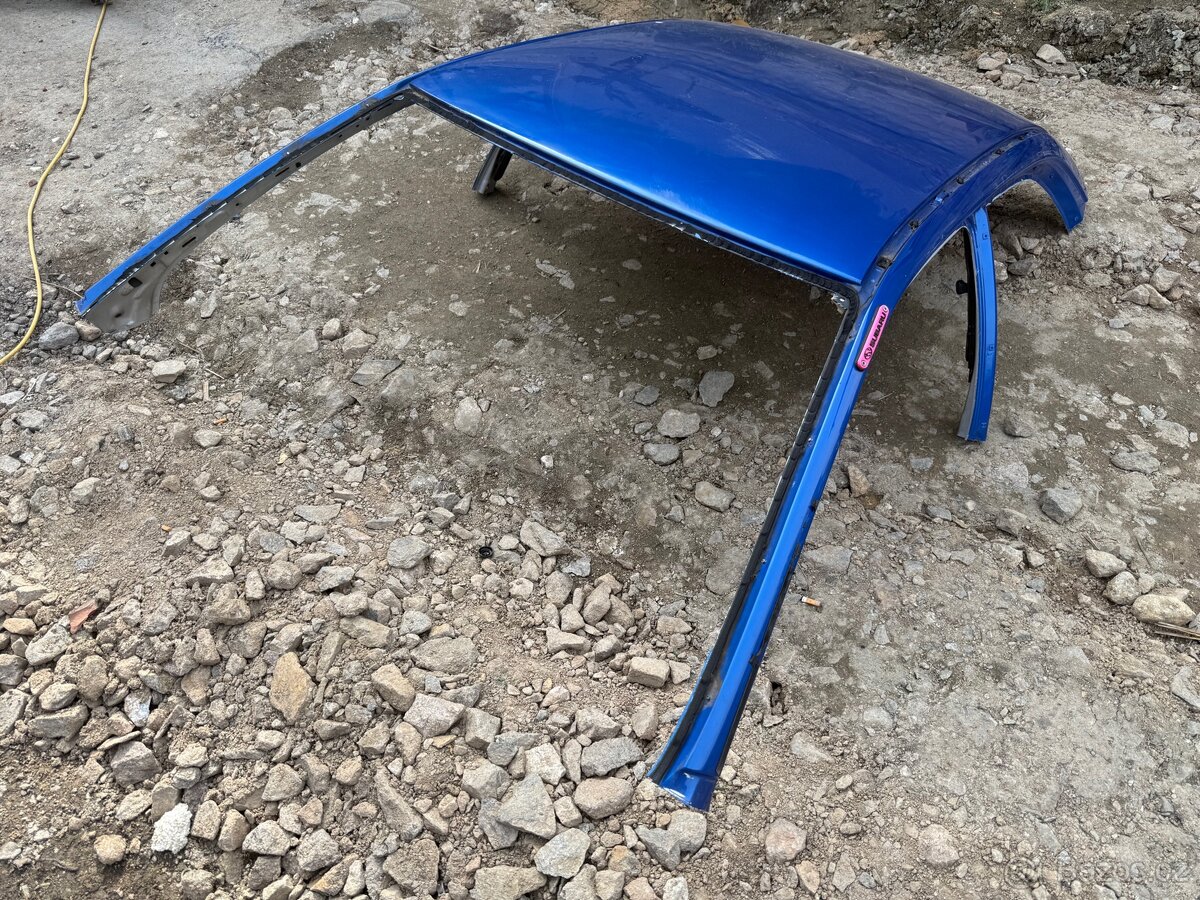 Subaru impreza gc8 střecha sedan - 2