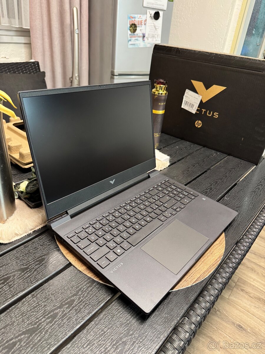 Herní notebook HP Victus, ZÁRUKA - 2