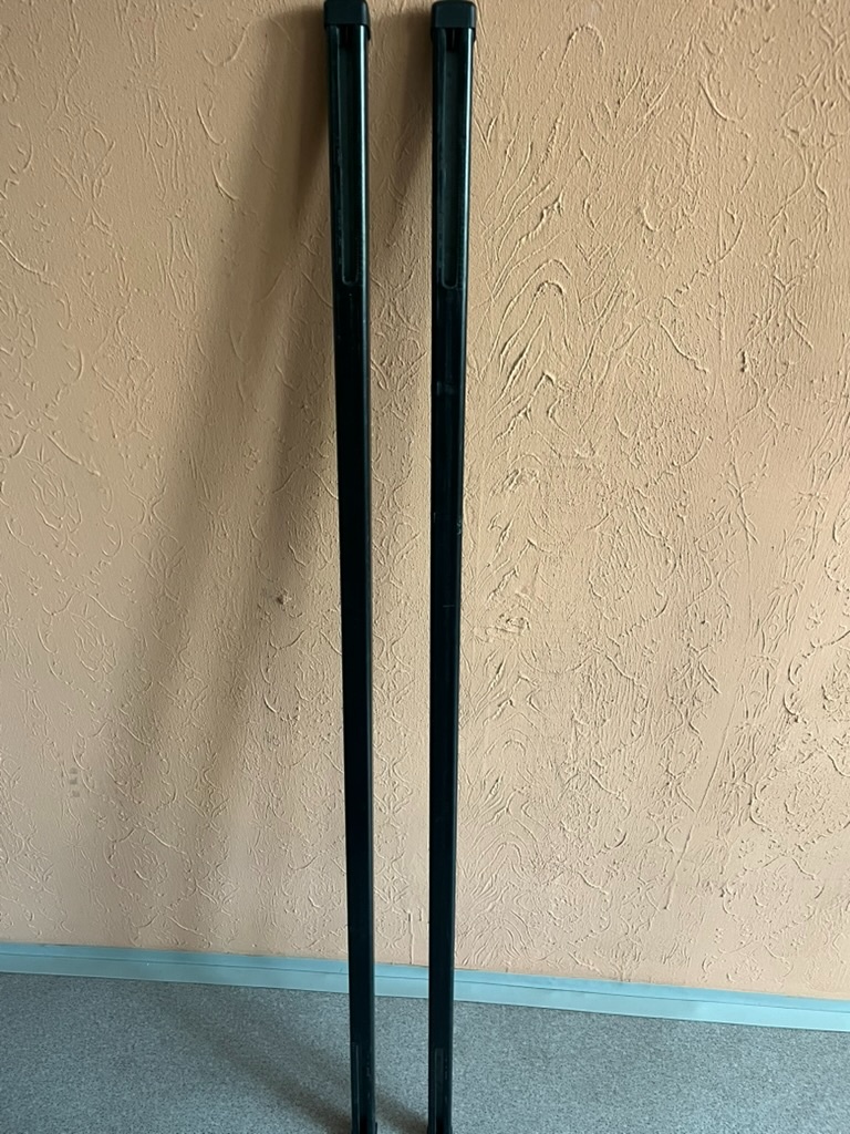 Střešní příčník Thule 135cm 2ks - 2