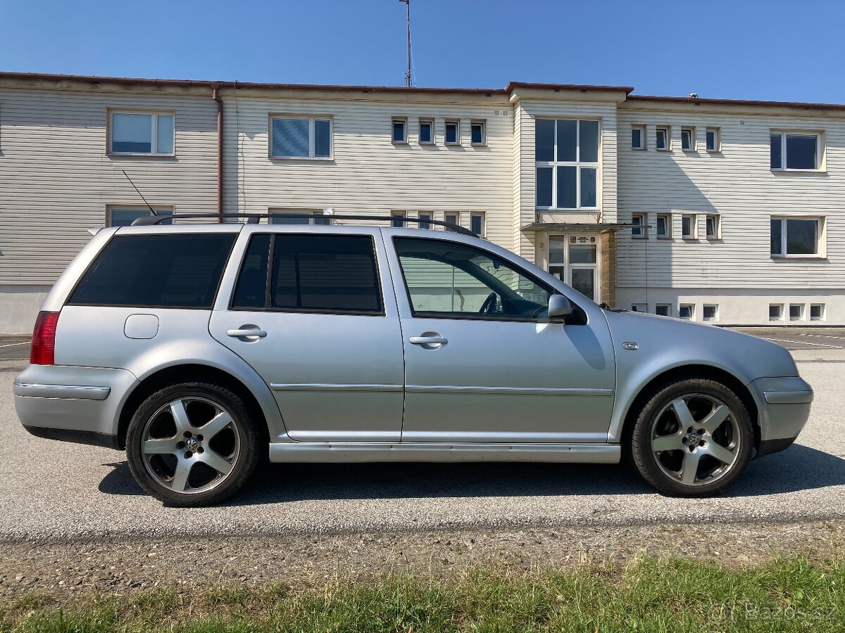 VW Golf Variant STK do 8/2027 - 2