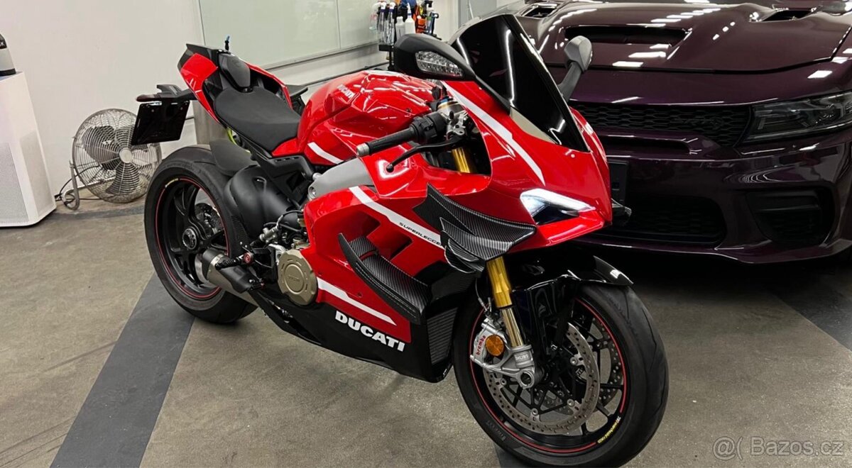 Ducati Panigale V4S Superleggera kit - 2
