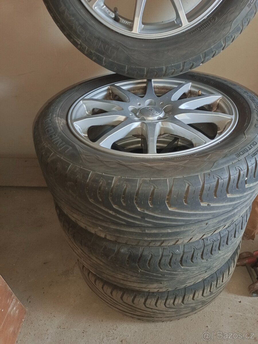 r16 598 Alfa Romeo - 2