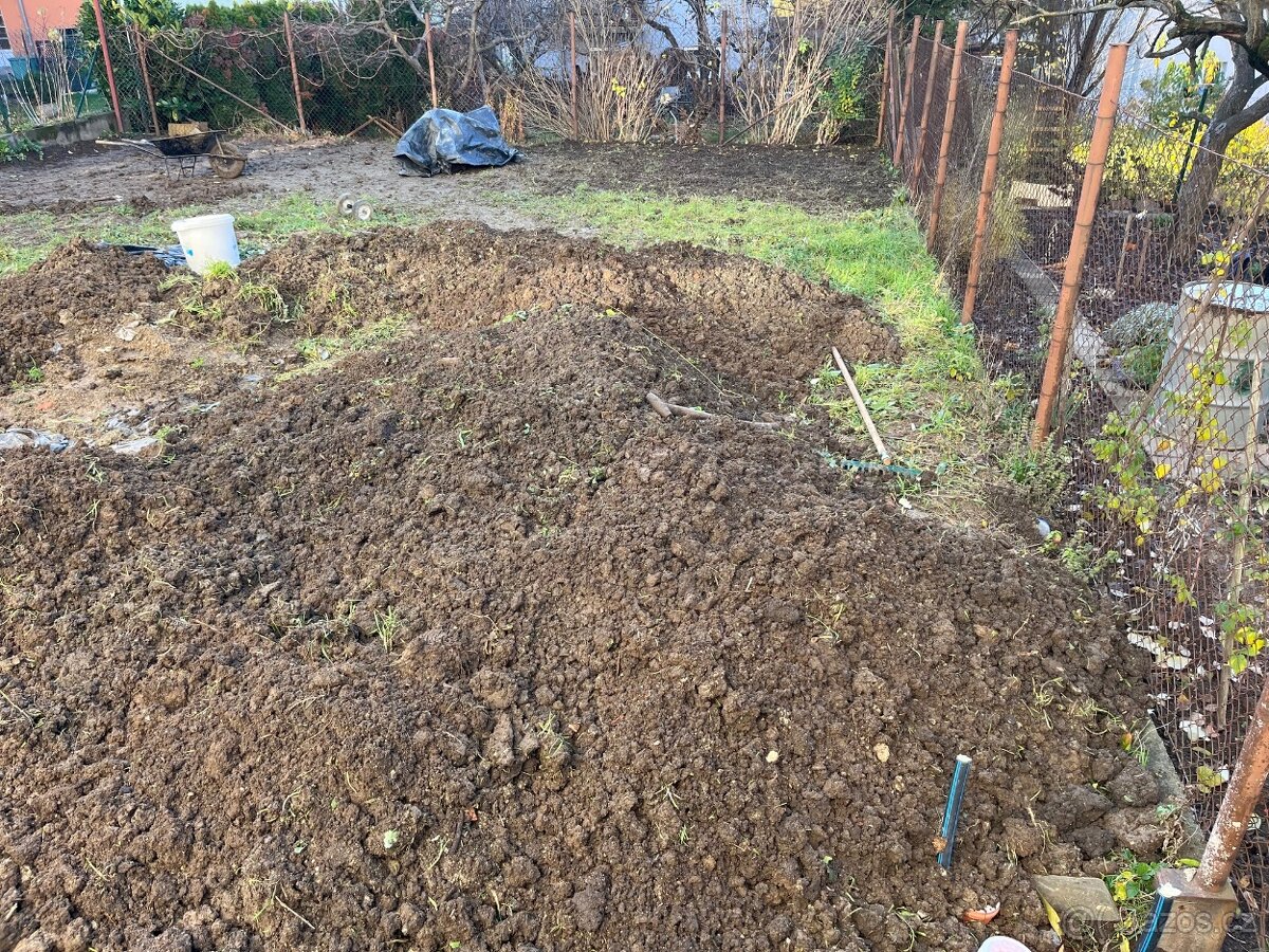 Ornice ze skrývky zdarma za odvoz - Brno - 2