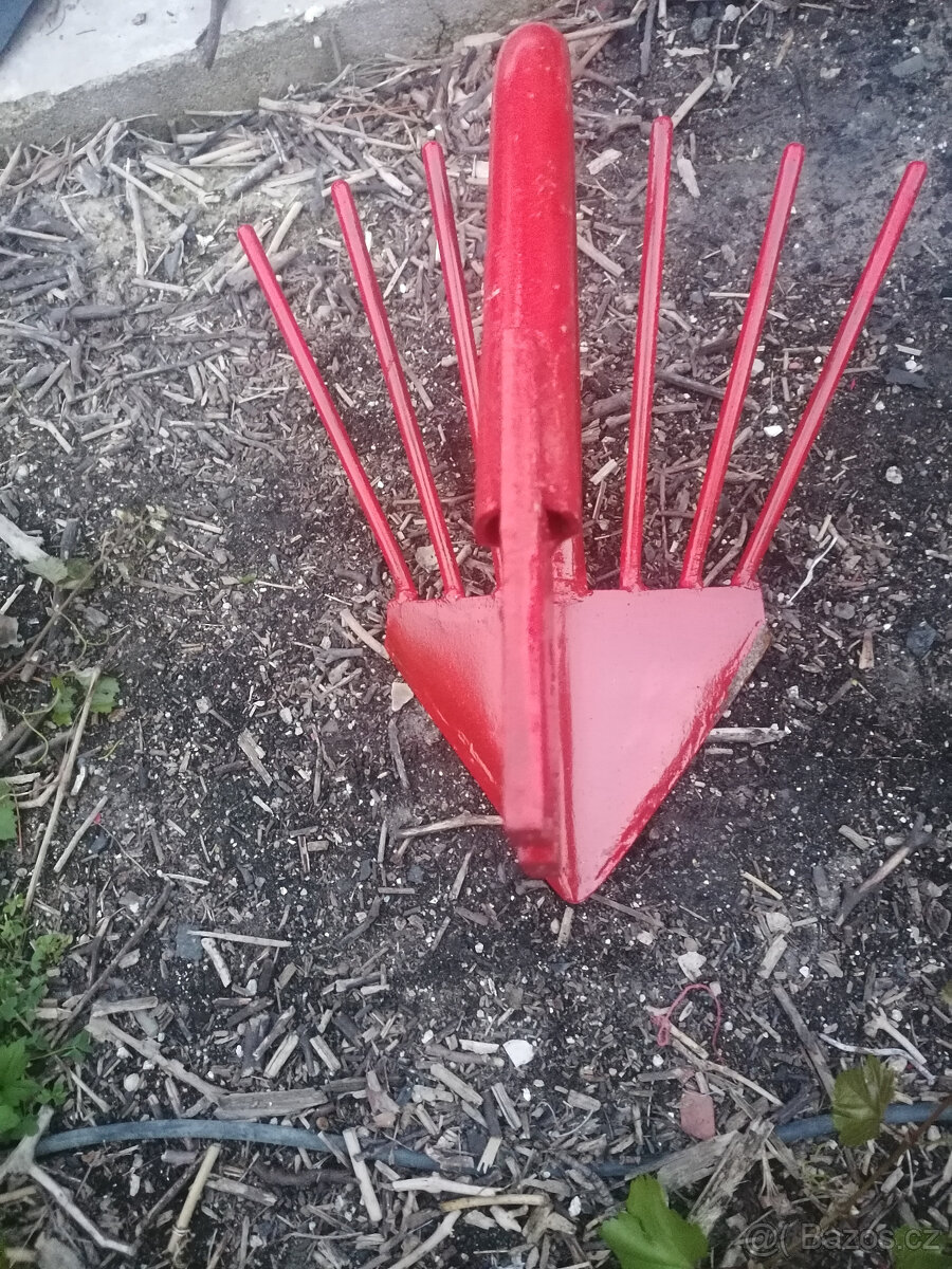 Prodám vyorávač nejen k VARI - 2