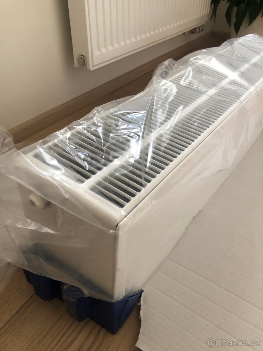 Radiator KORADO RADIK PLAN VK 33 200X800 - 2