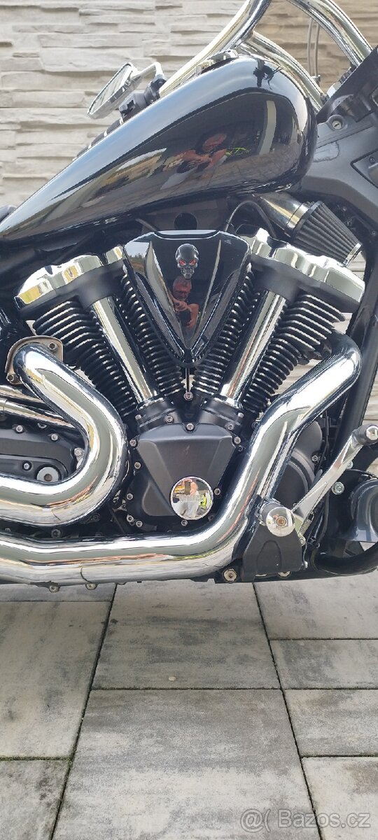 Yamaha raider xv 1900 - 2