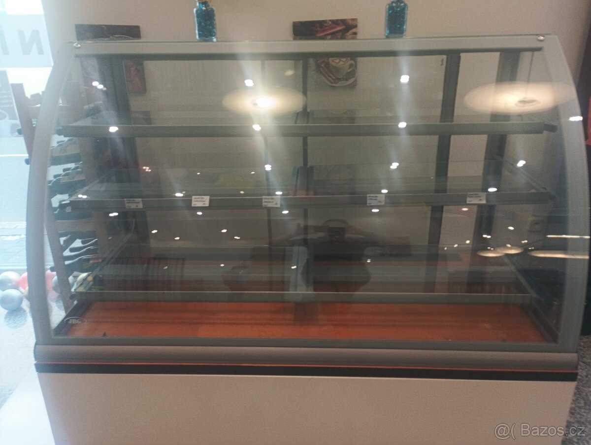 Chladící vitrína - 2