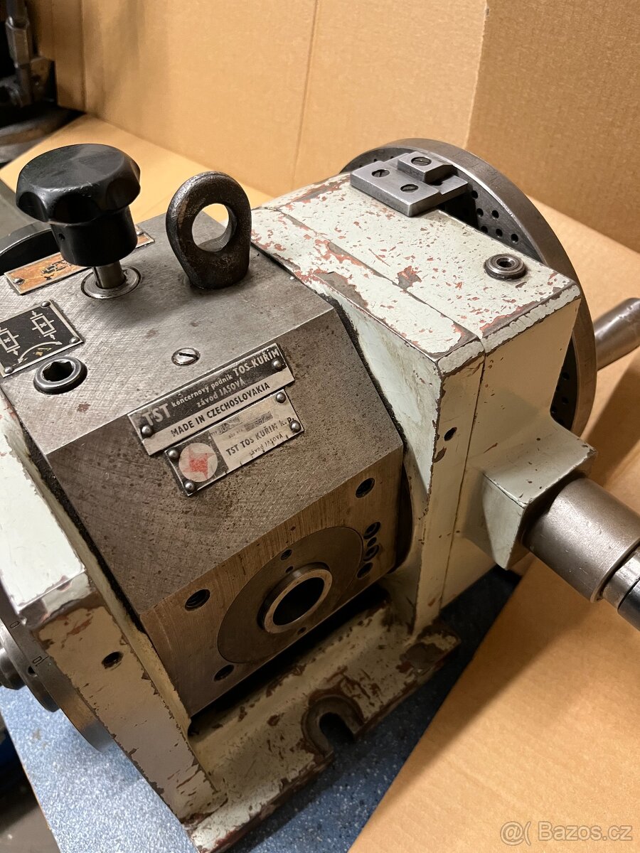 Dělička TST Tos Kuřim DU 250 - 2