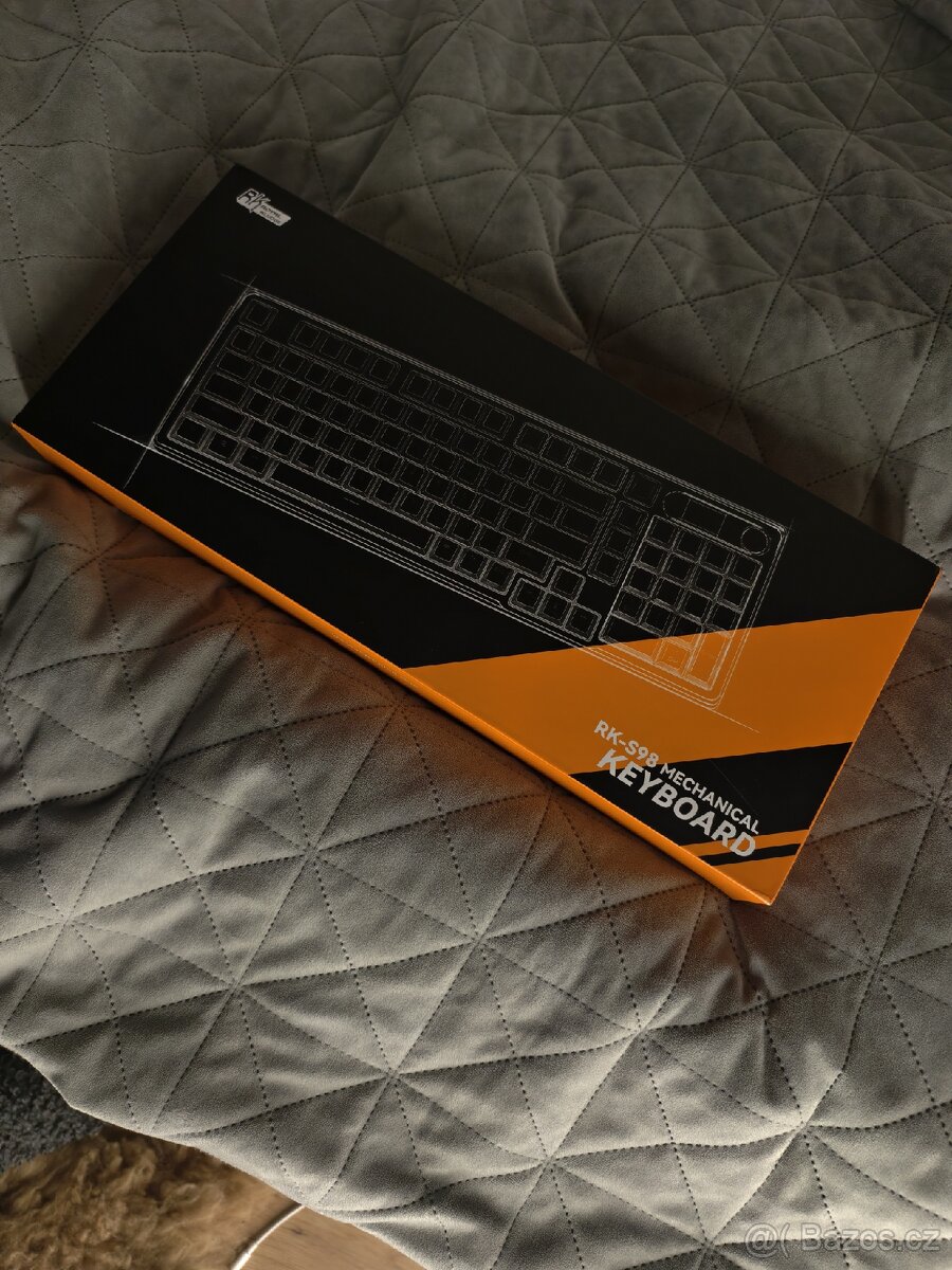 Royal Kludge S98 96% Wireless Mechanical - 2