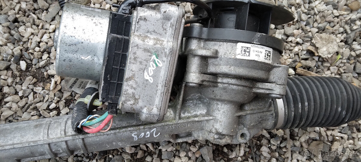 PEUGEOT 2008 RV 2017 ELEKTRICKÉ ŘÍZENÍ 70000KM NAJETO - 2