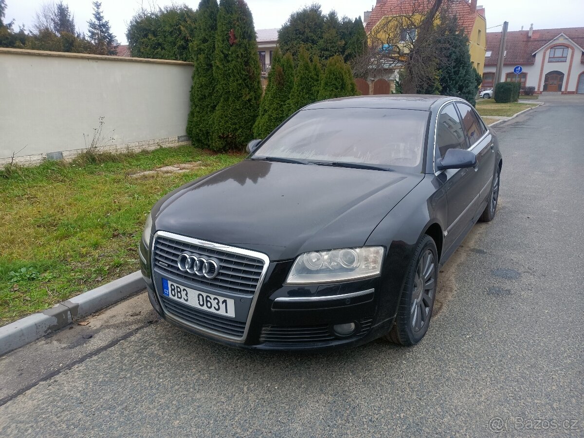 Audi A8 4.0 TDI V8 • 2004 • Pojízdná • Na opravu / projekt • - 2