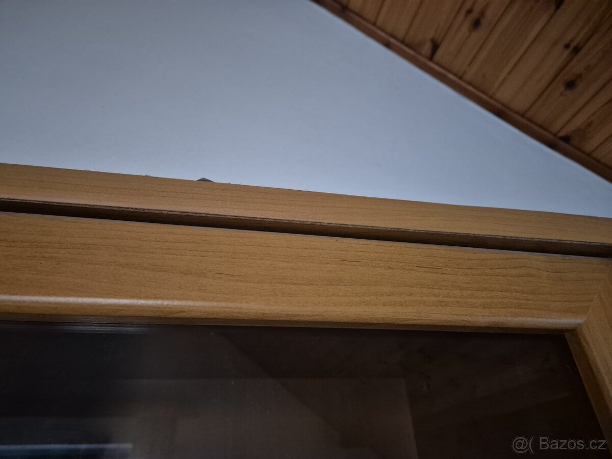 prodám stěnu do obývacího pokoje - 2