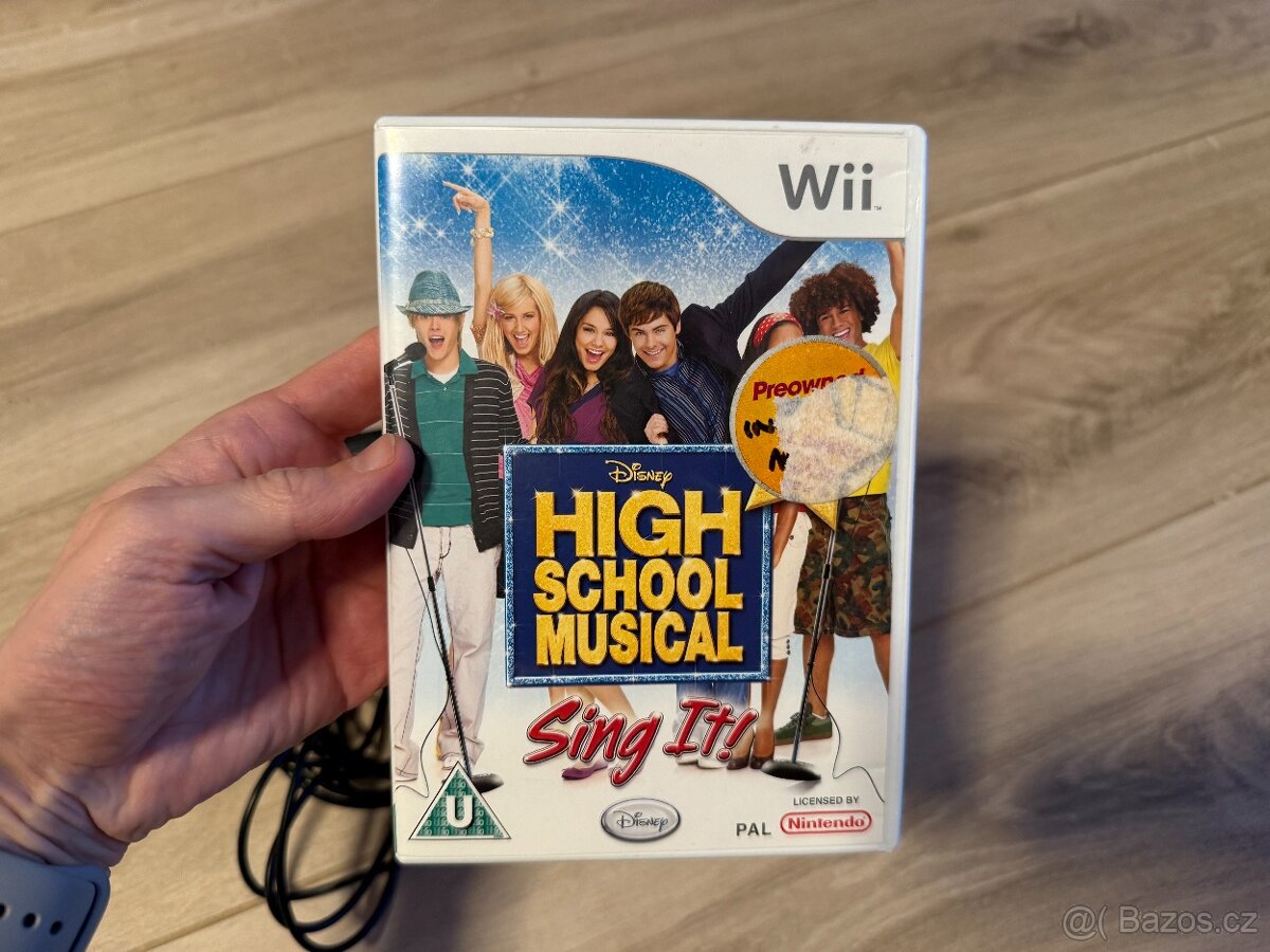 Nintendo Wii hra Disney High School Musical + mikrofon - 2