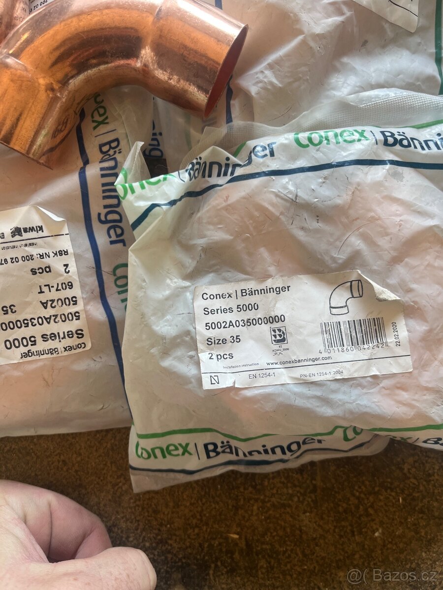 CU pajeci kolena, natrubky a vicka topenarska - 2