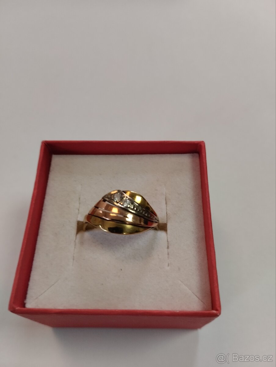Zlatý prsten dvojí zlato se zirkony - 2