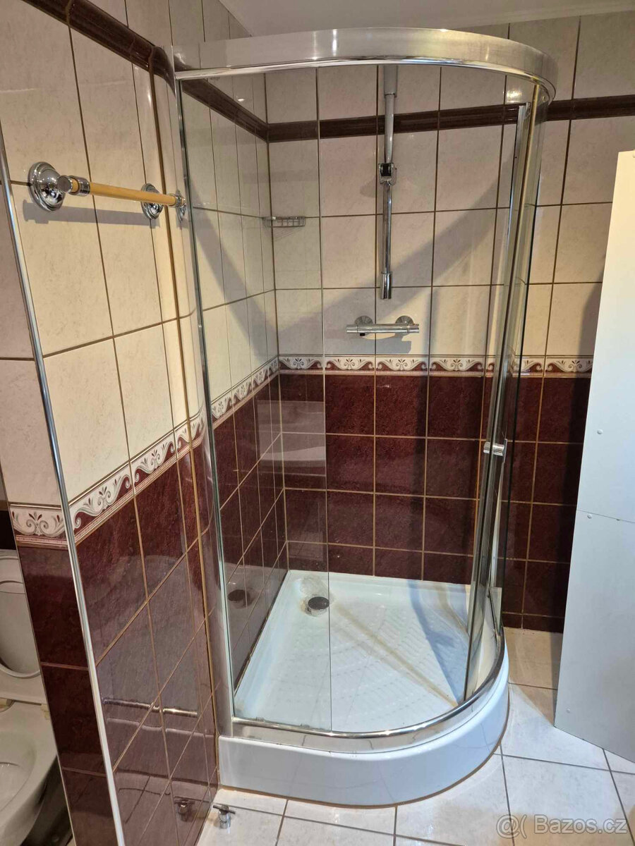 Sprchová zástěna 90x90 čtvrtkruh, díly - 2