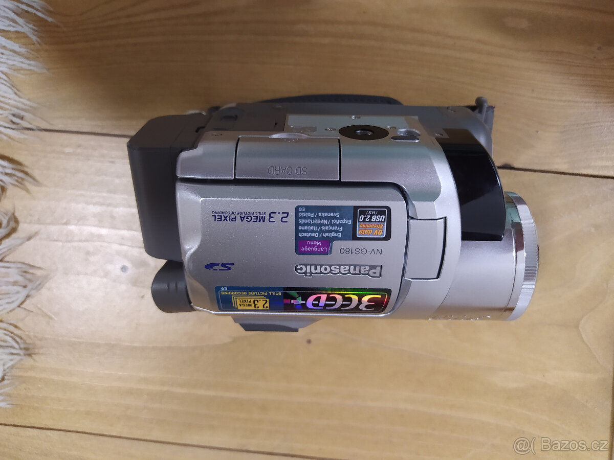 Kamera Panasonic NV-GS180 3CCD - 2