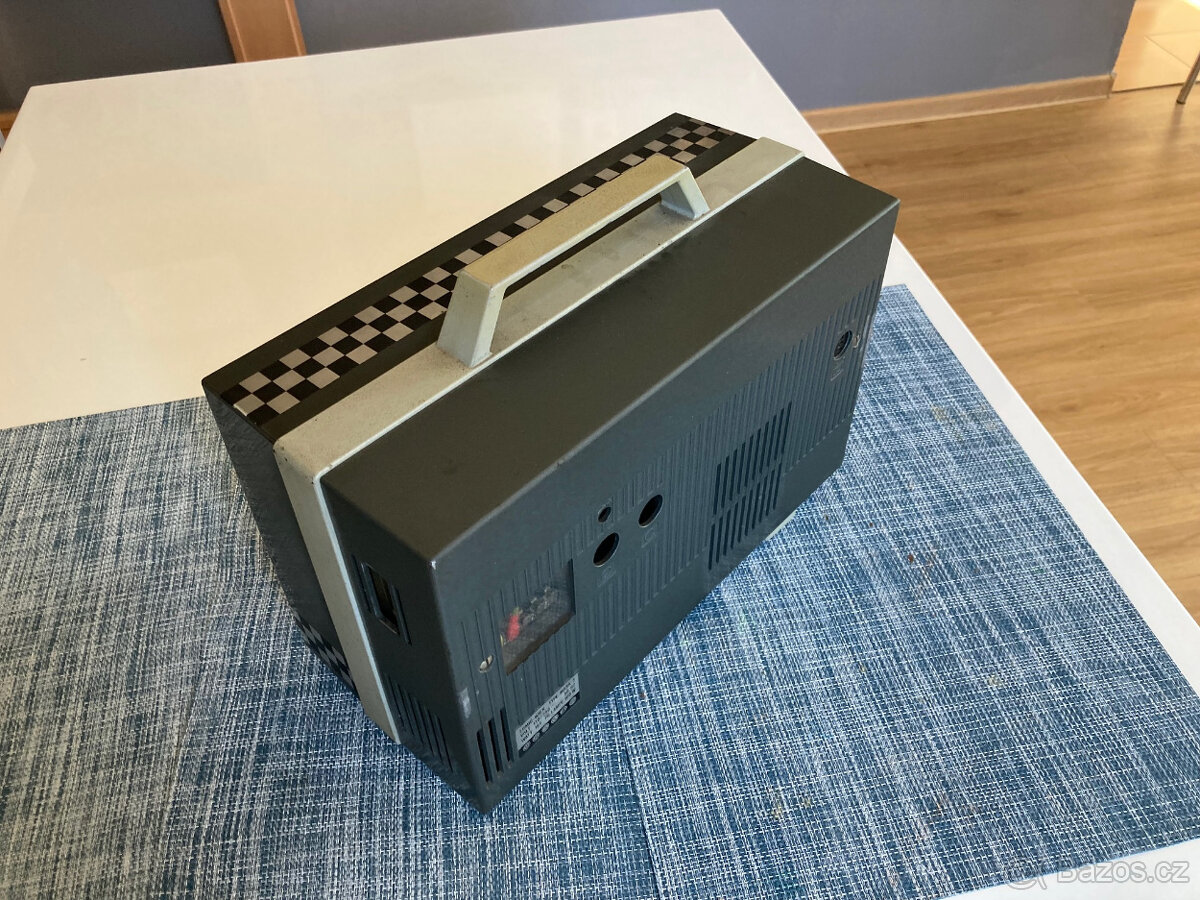 Prodám promítačku Eumig Mark S - 2