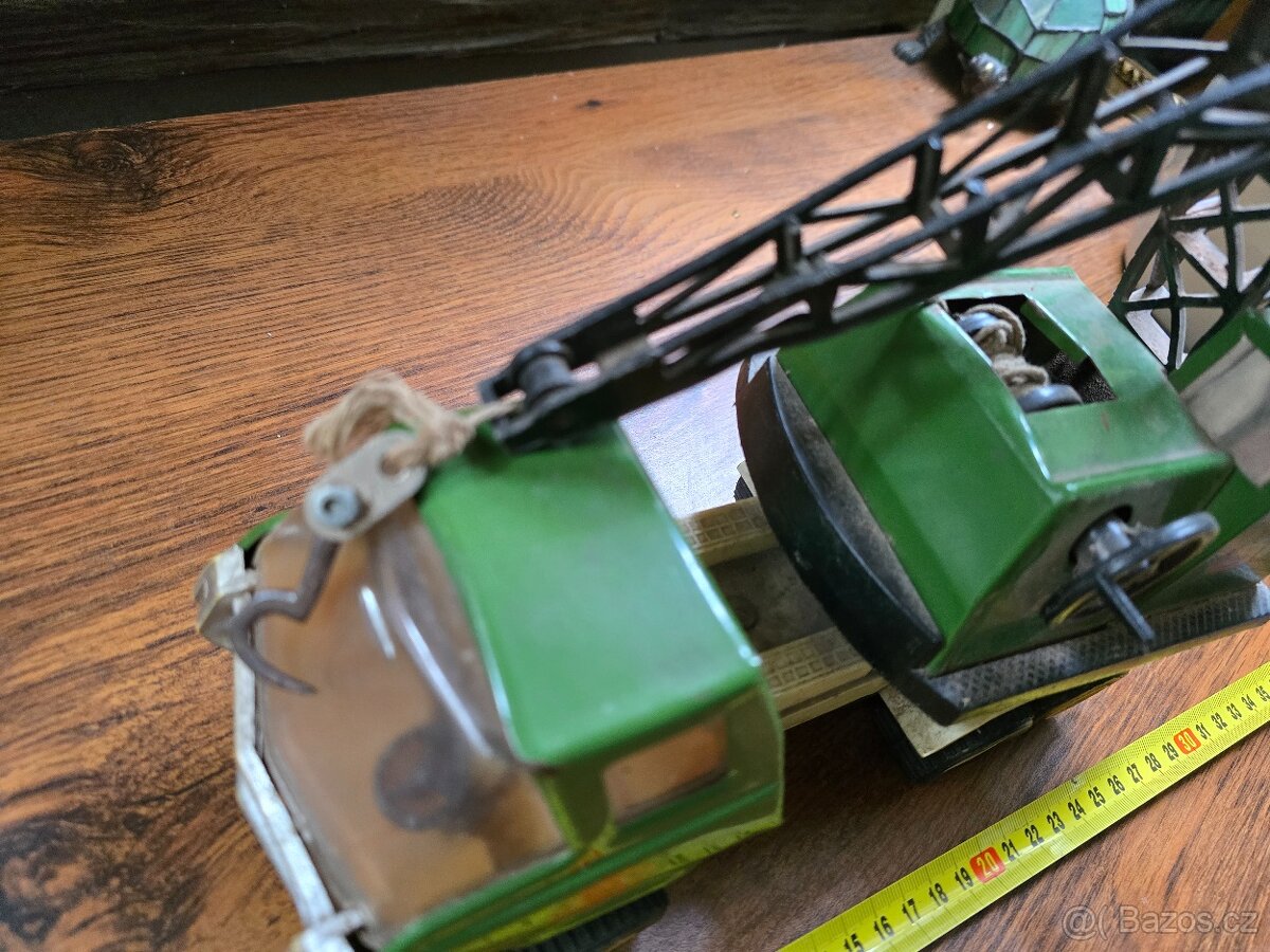 Velky auto jeřáb - 2