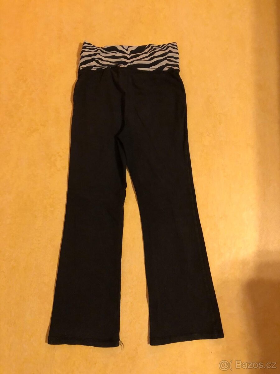 Tepláky softball vel. 140 - 2