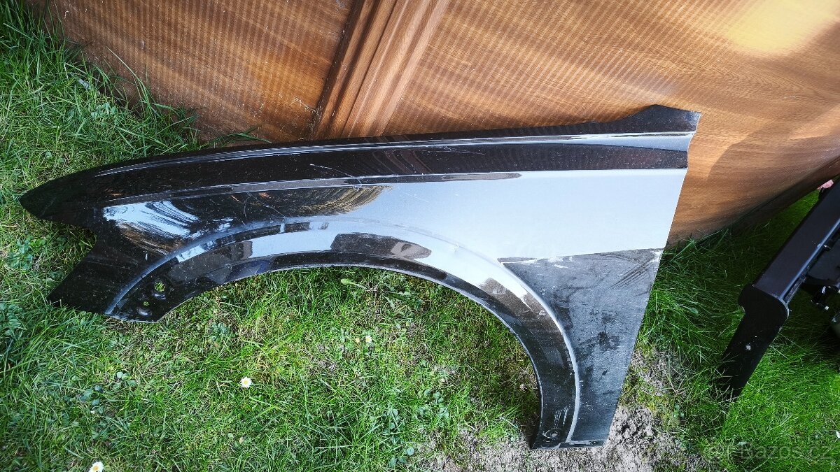 LP blatník Audi A6 - 2