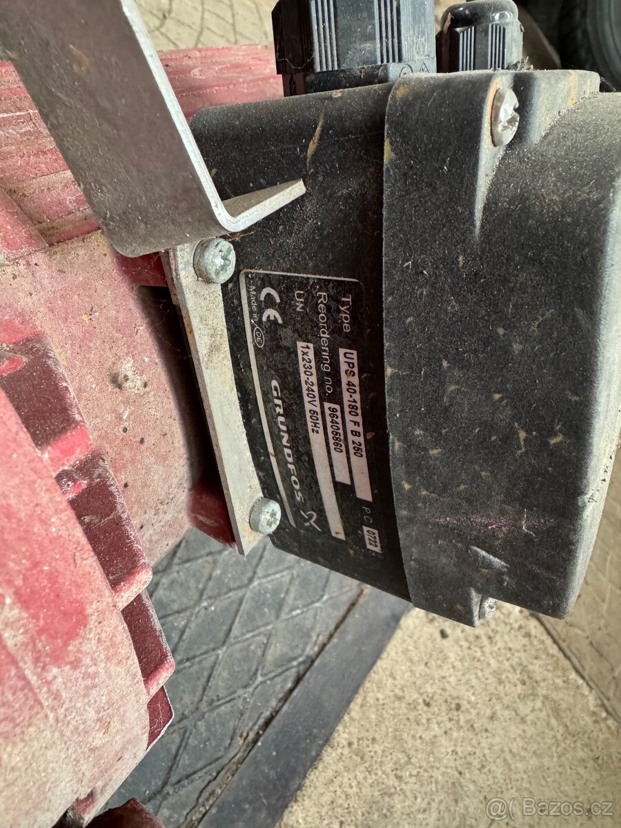 Oběhové cerpadlo Grundfos - 2