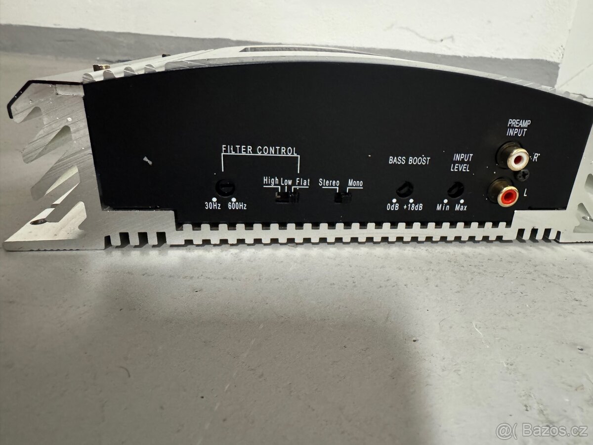 Prodám zesilovač do auta US Blaster 3350 - 2