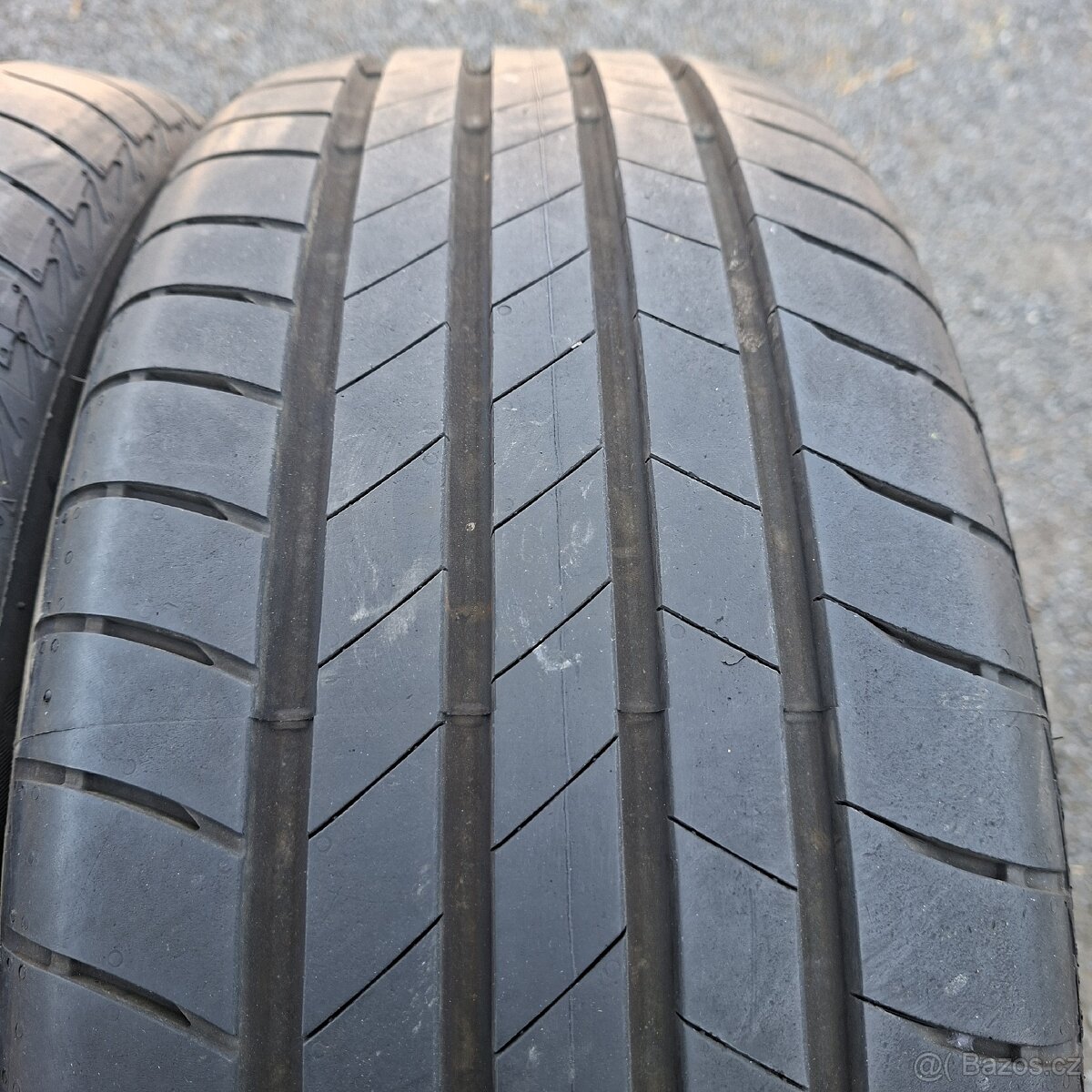 Letní pneu 235/55/18 - 2