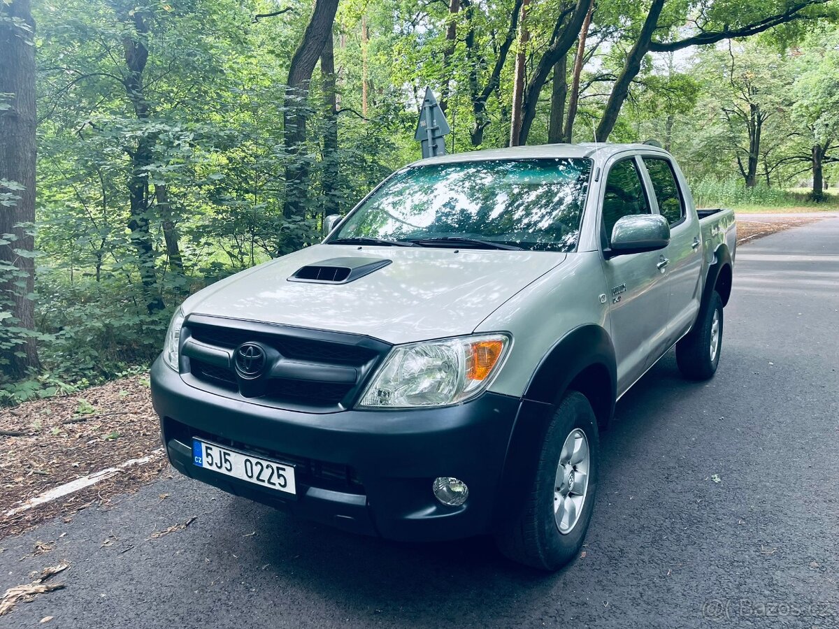 Toyota Hilux 2.5 88kw