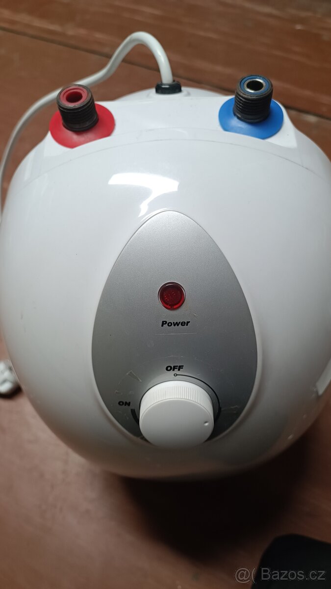 elektrický bojler 6,8L - 2