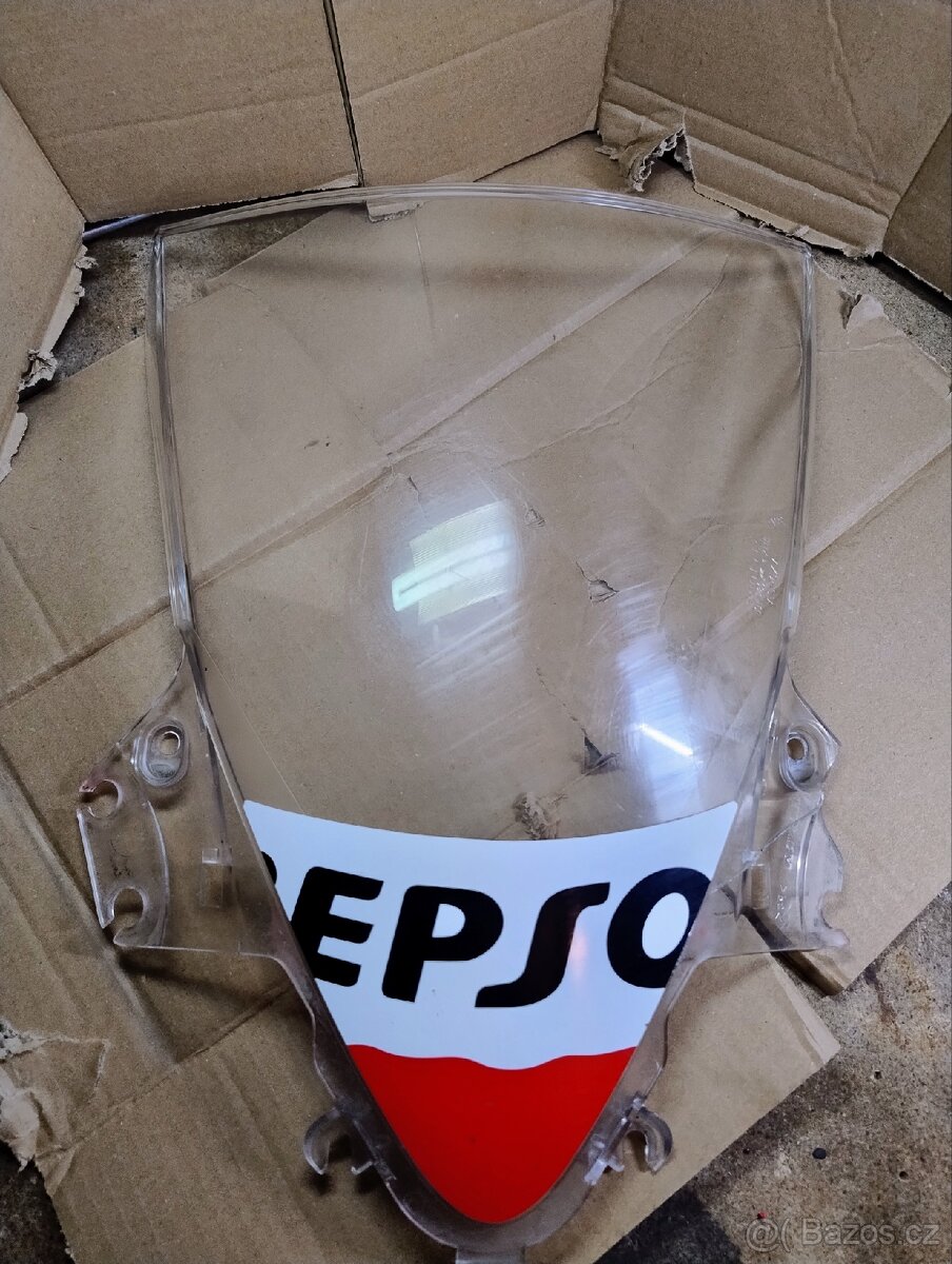 Díly na hondu cbr 125r rok 2013 - 2