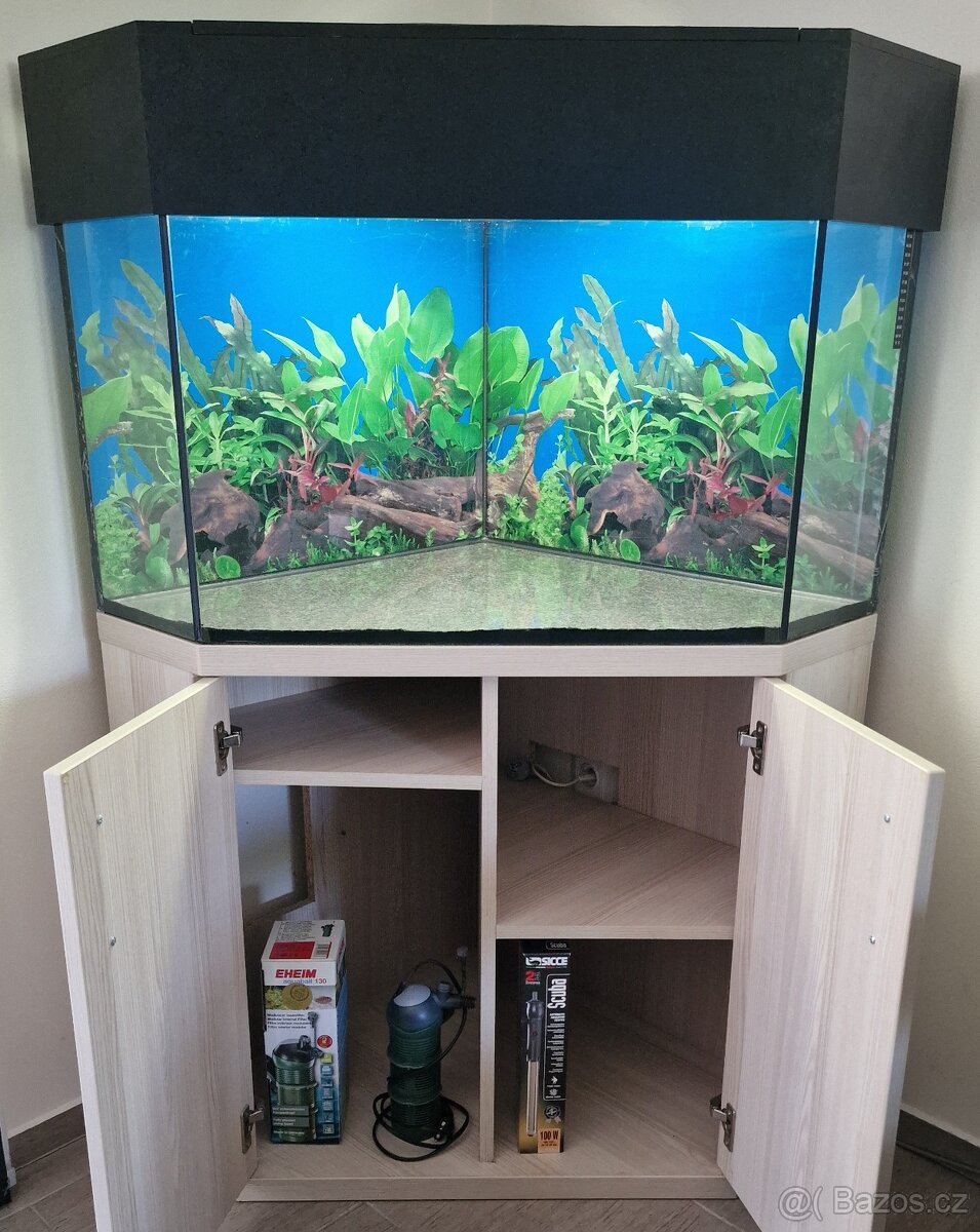 Rohové Akvárium se skříní - 2