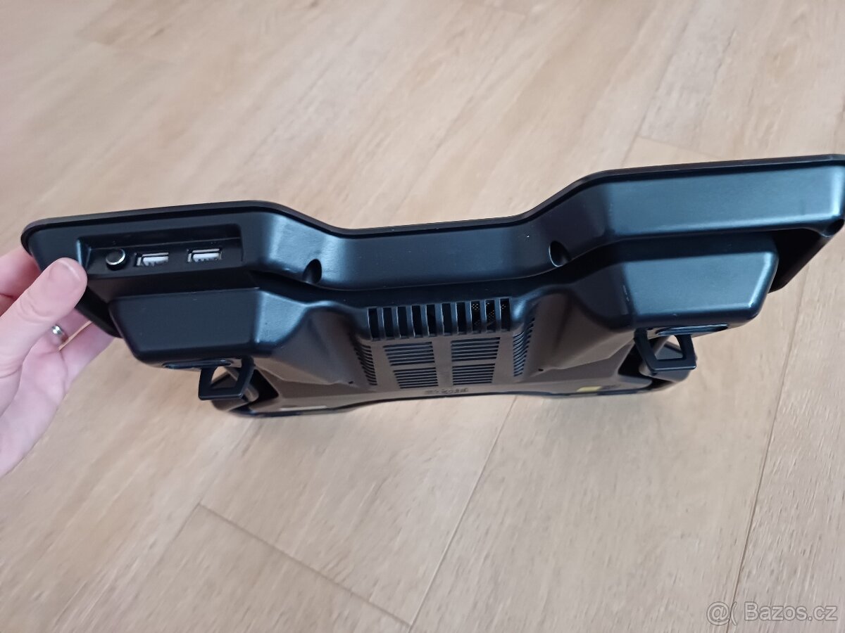 Chladící podložka pod notebook - 2