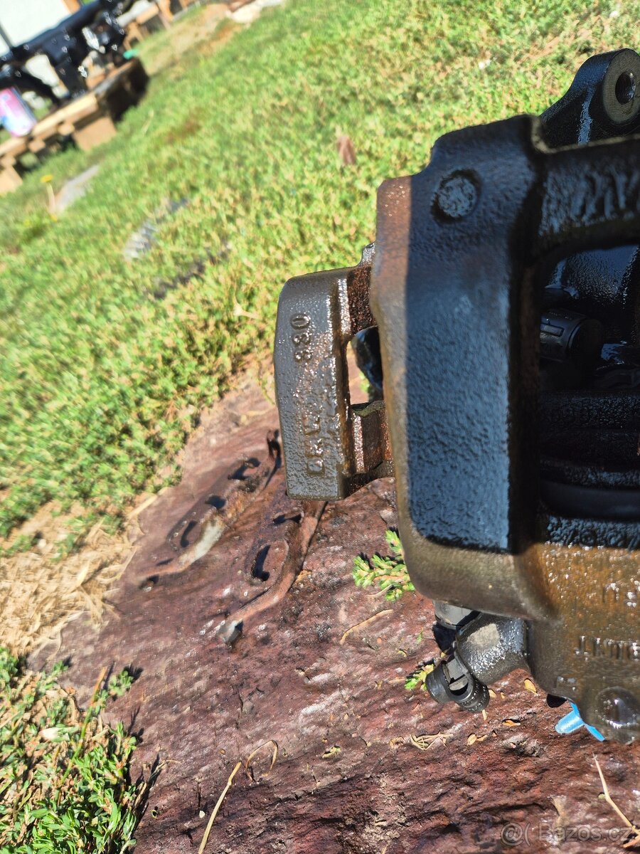 Bmw brzdy f31 330d - 2