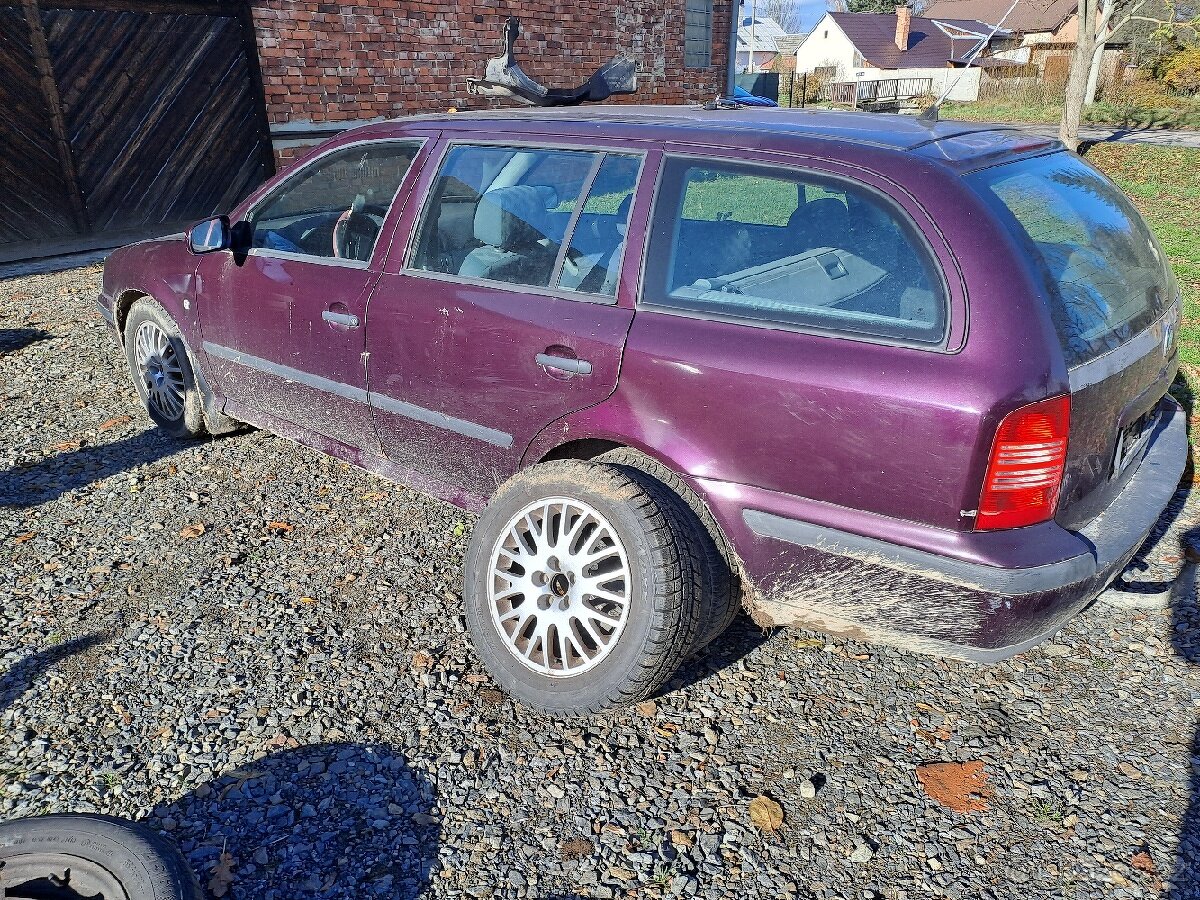 Díly z Octavia I - 2