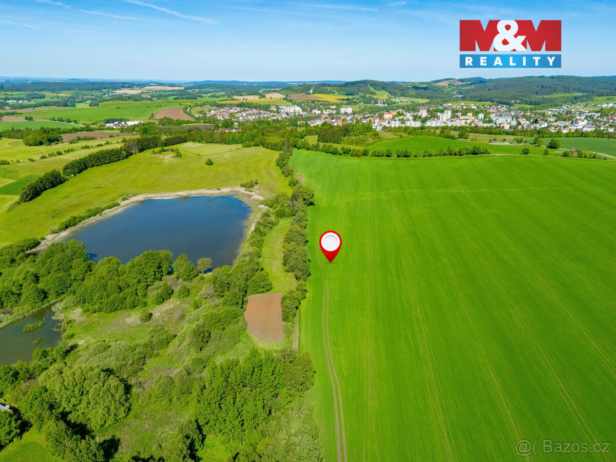 Prodej pole v Novém Městě na Moravě - 2