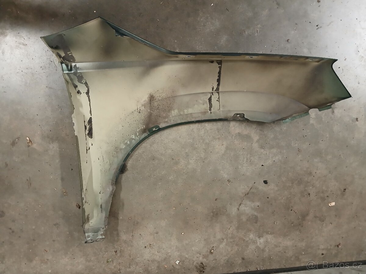 Blatník Karoq levý - 2