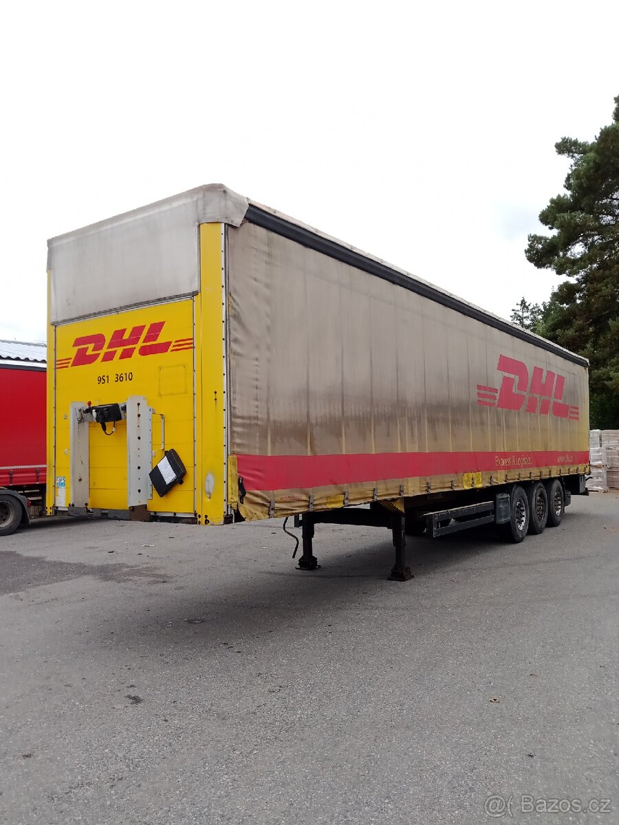 Návěs Kögel Max plachtový r.v. 2010 - 2