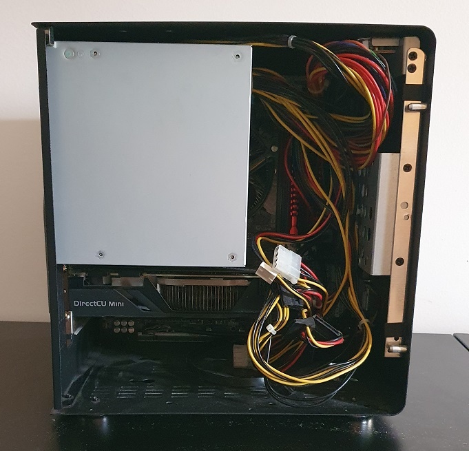 i5-3570K, 16GB RAM, GTX970 - 2