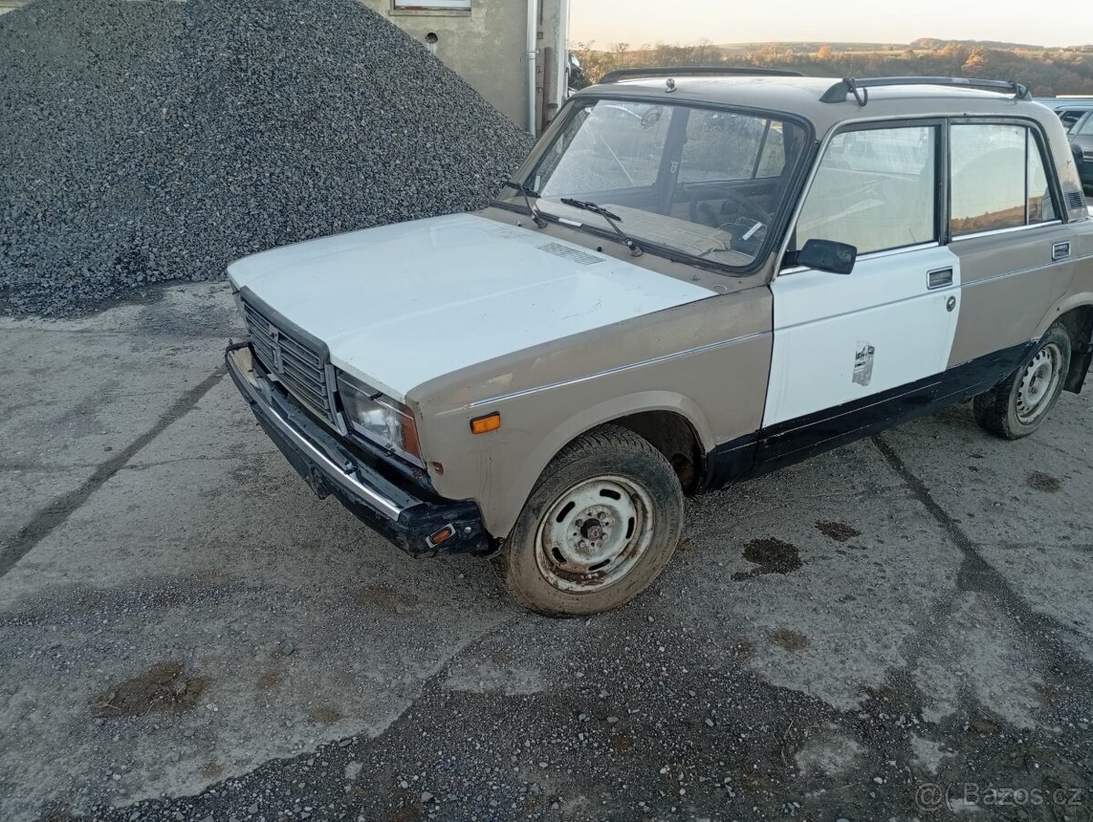 Lada 2107 - 2